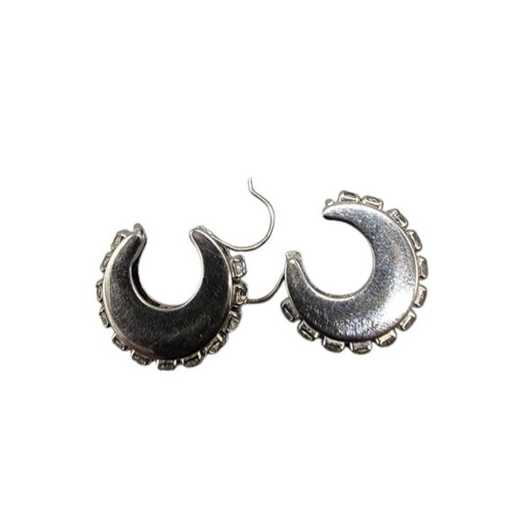 Silver Tone Rhinestone Hoop Earrings Hinged Closure Vintage Pat Pend Unsigned - Picture 8 of 9